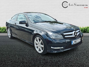Used Mercedes-Benz C Class 2013 for sale - 78920954: Photo