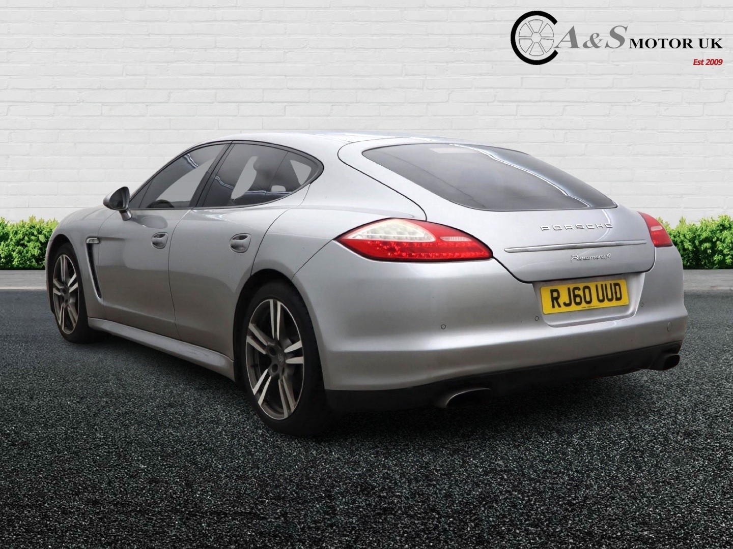 Used Porsche Panamera 2011 for sale - 78084452: Photo 4