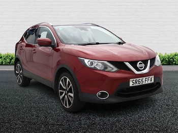 Used Nissan Qashqai 2015 for sale - 77474870: Photo