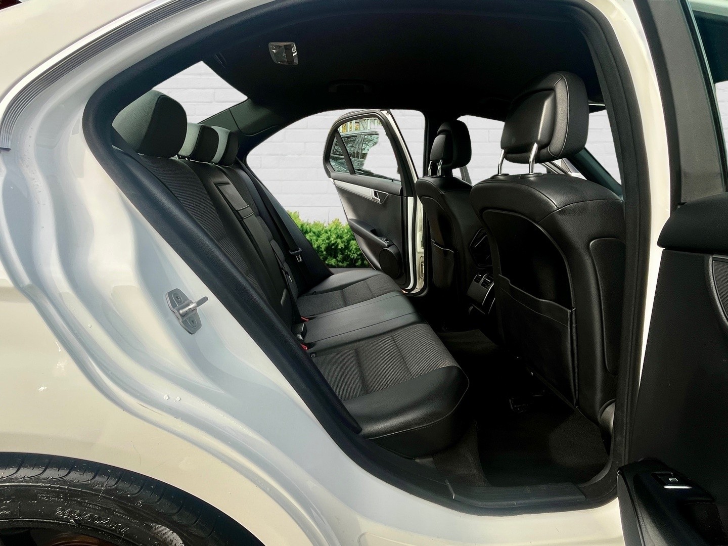 Used Mercedes-Benz C Class 2013 for sale - 77277265: Photo 14