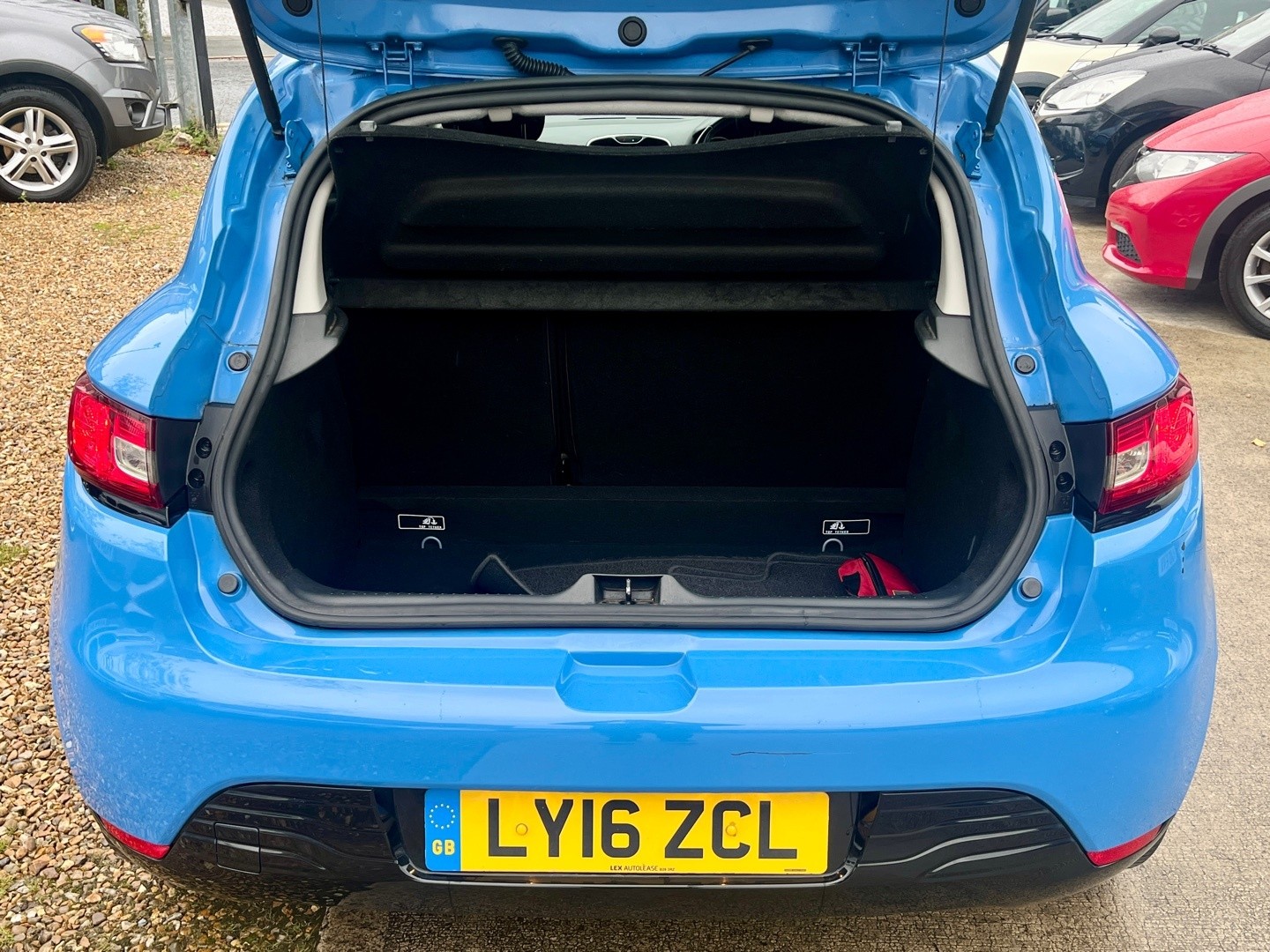 Used Renault Clio 2016 for sale - 76536753: Photo 20