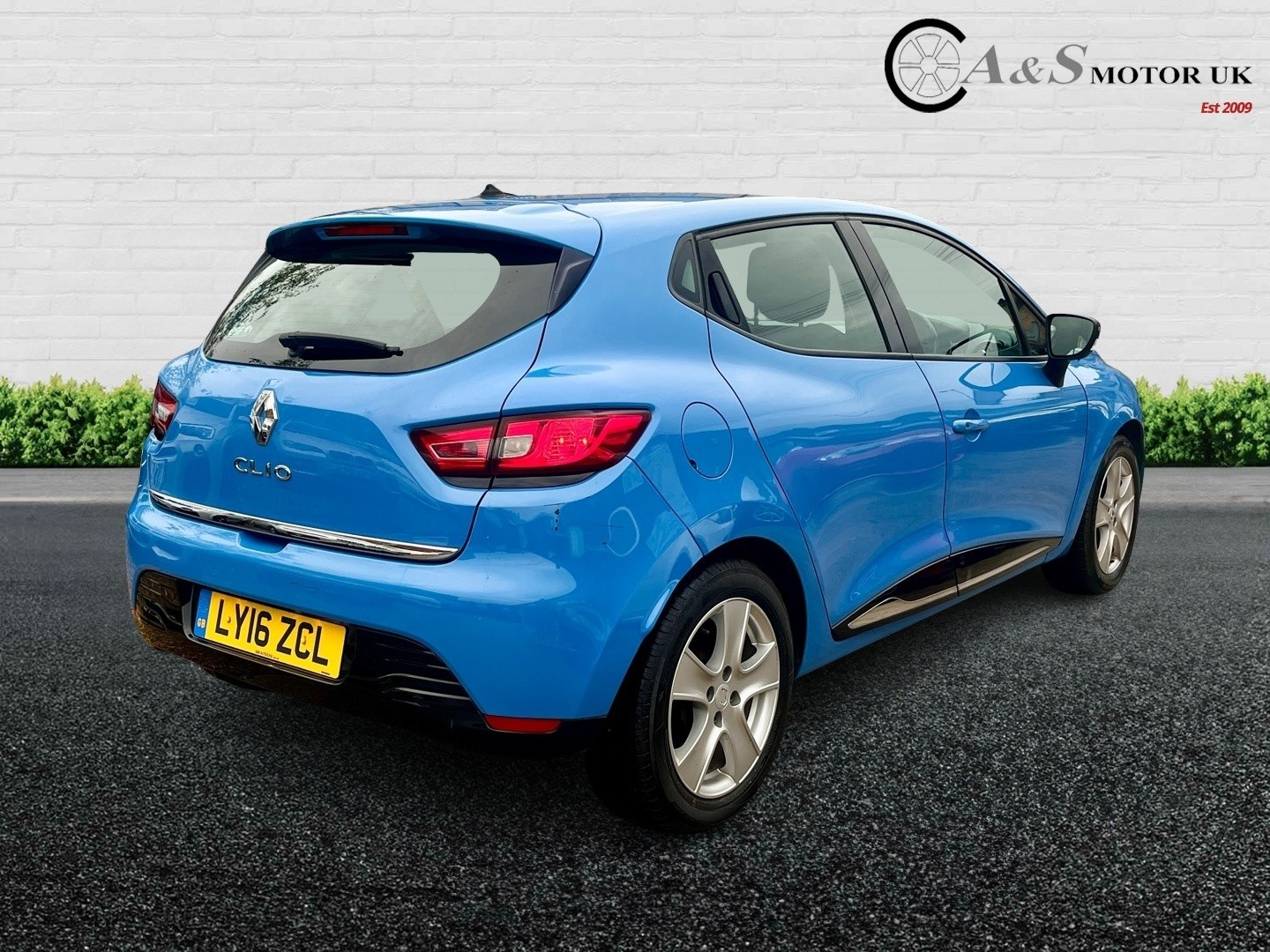 Used Renault Clio 2016 for sale - 76536753: Photo 4