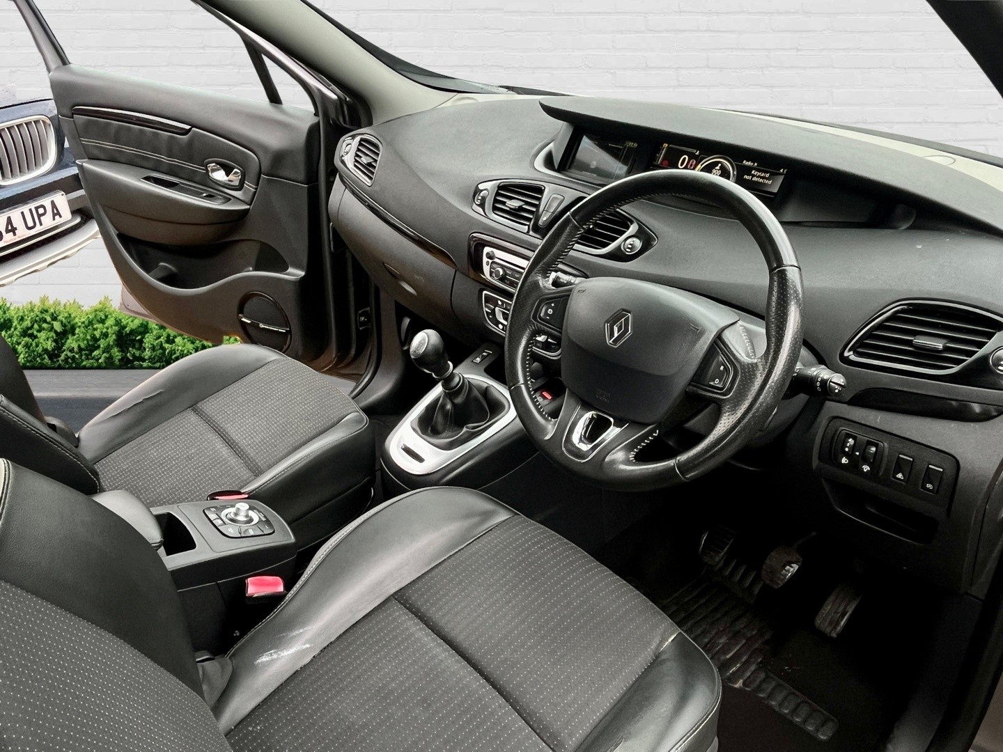 Used Renault Grand Scenic 2014 for sale - 77189235: Photo 12