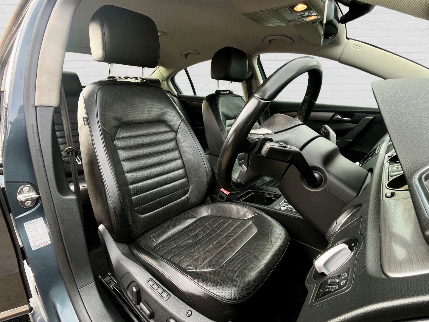 Used Volkswagen CC 2023 for sale - 76497504: Photo 10