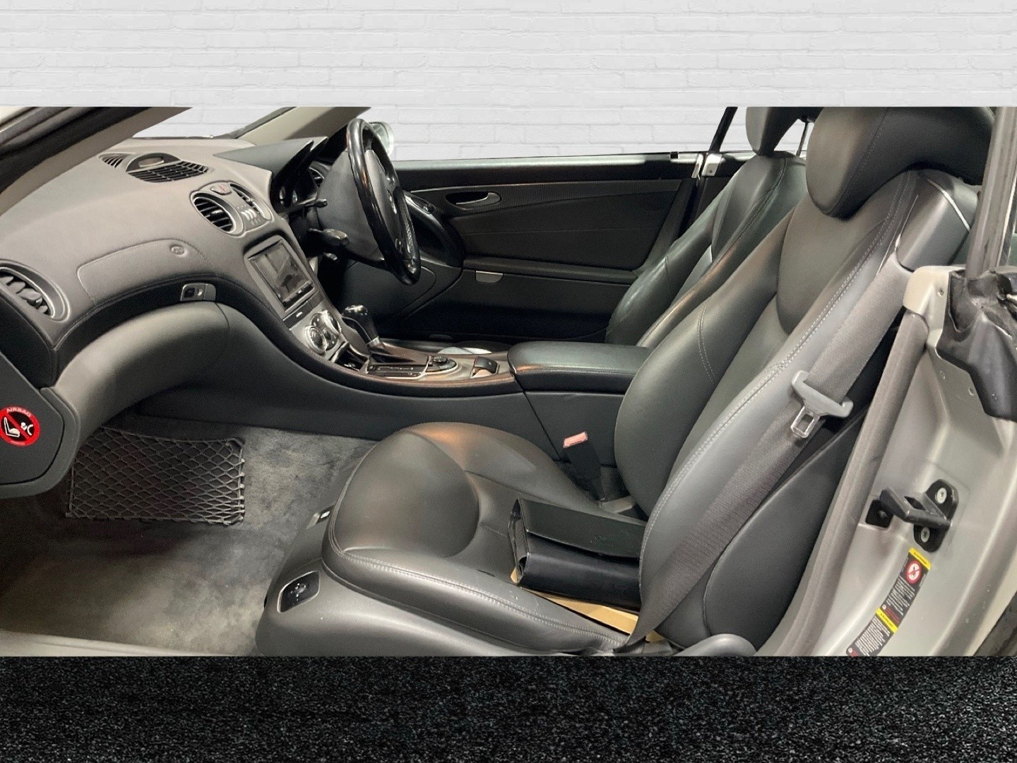 Used Mercedes-Benz SL 2006 for sale - 76588420: Photo 9