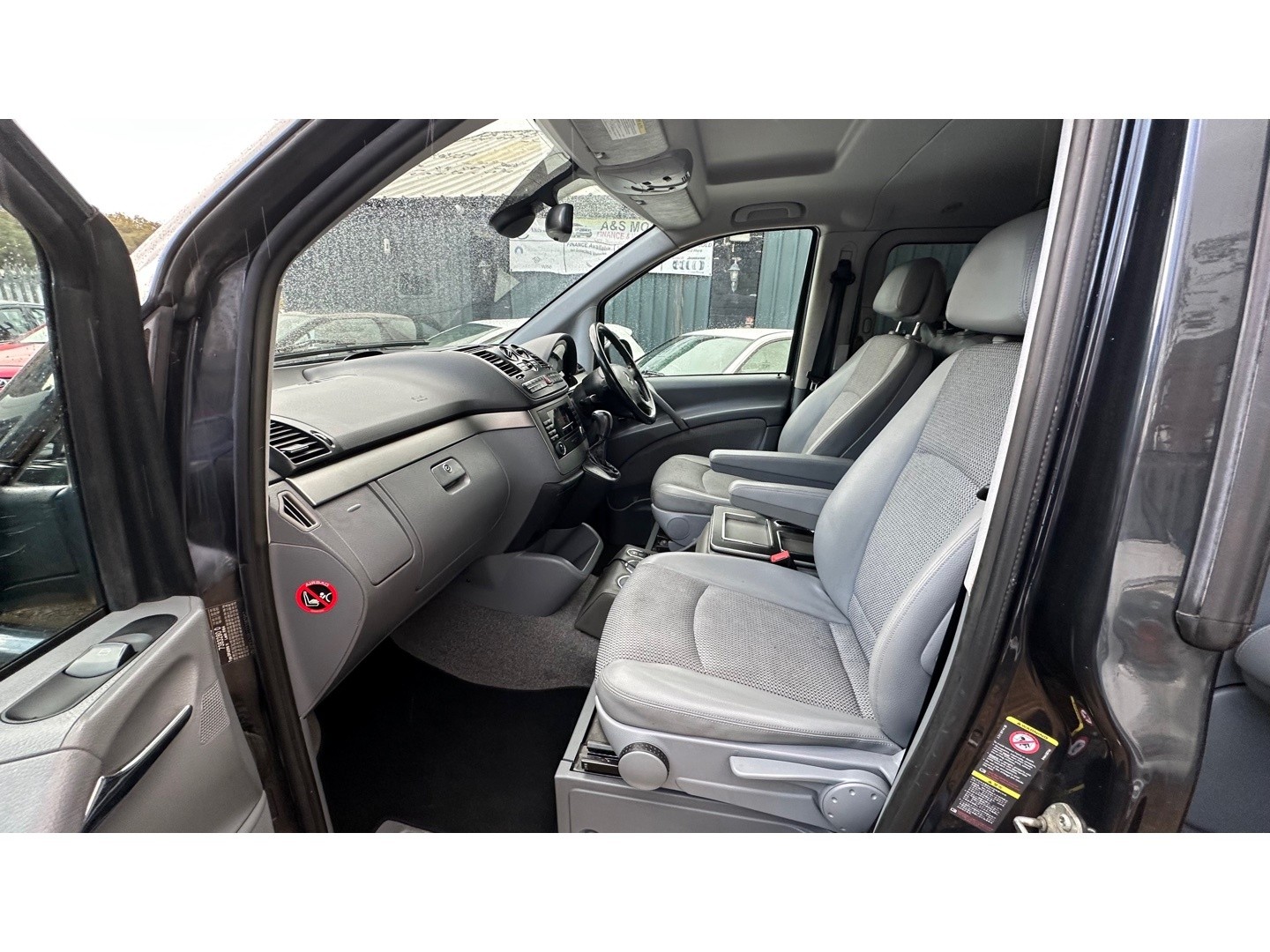 Used Mercedes-Benz Viano 2008 for sale - 76334770: Photo 12