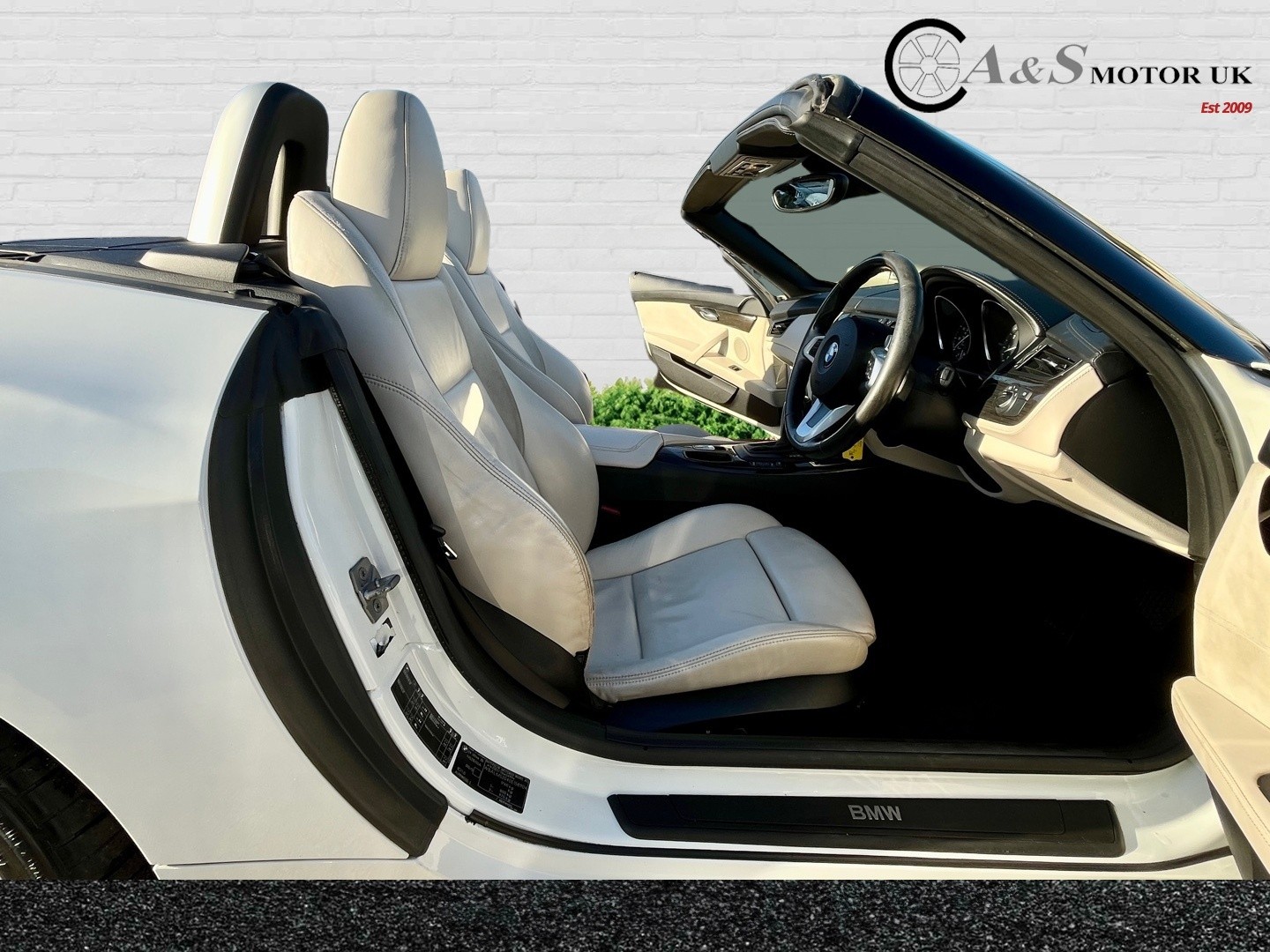 Used BMW Z4 2009 for sale - 76588441: Photo 12