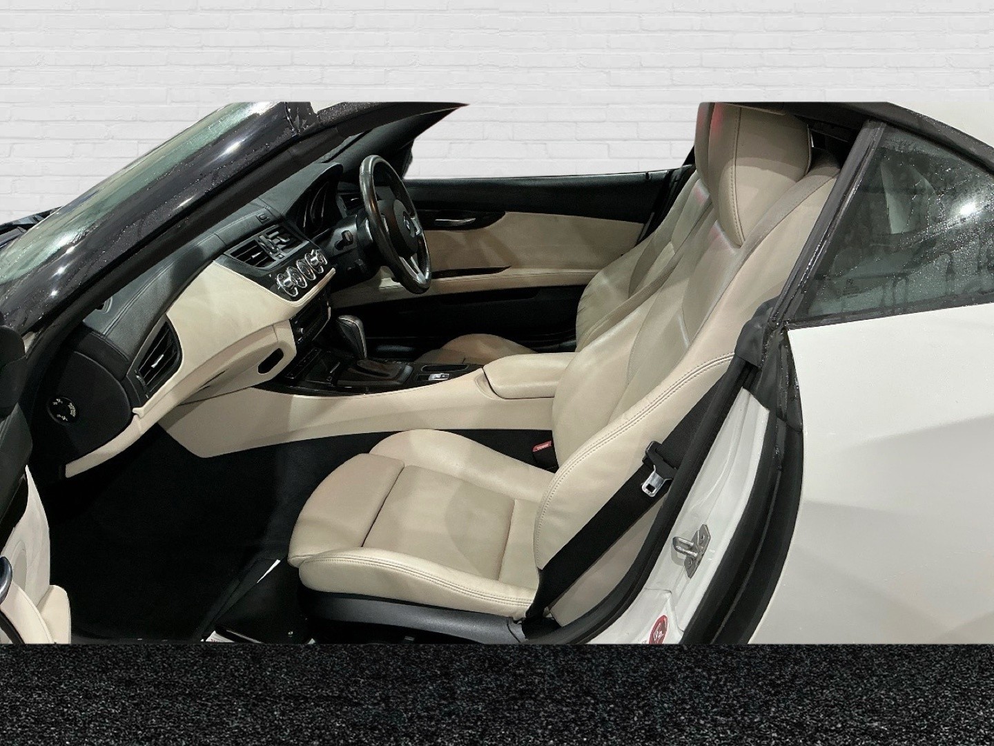 Used BMW Z4 2009 for sale - 76588441: Photo 8