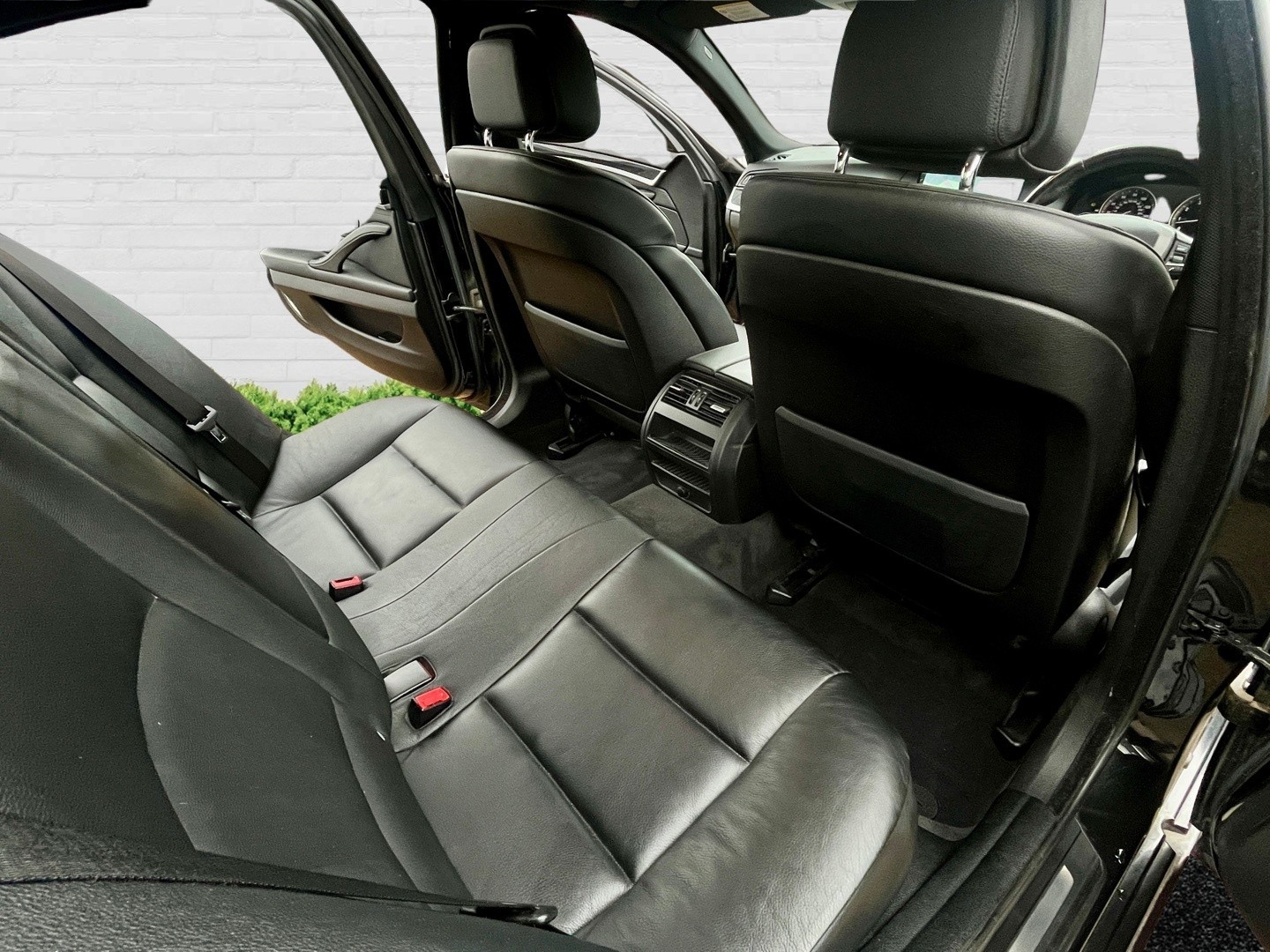 Used BMW 5 Series 2010 for sale - 77342581: Photo 17