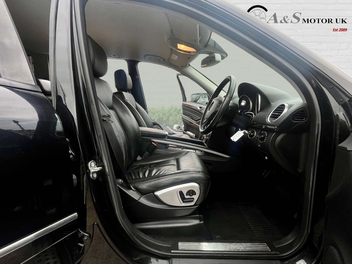 Used Mercedes-Benz GL Class 2007 for sale - 76246106: Photo 11