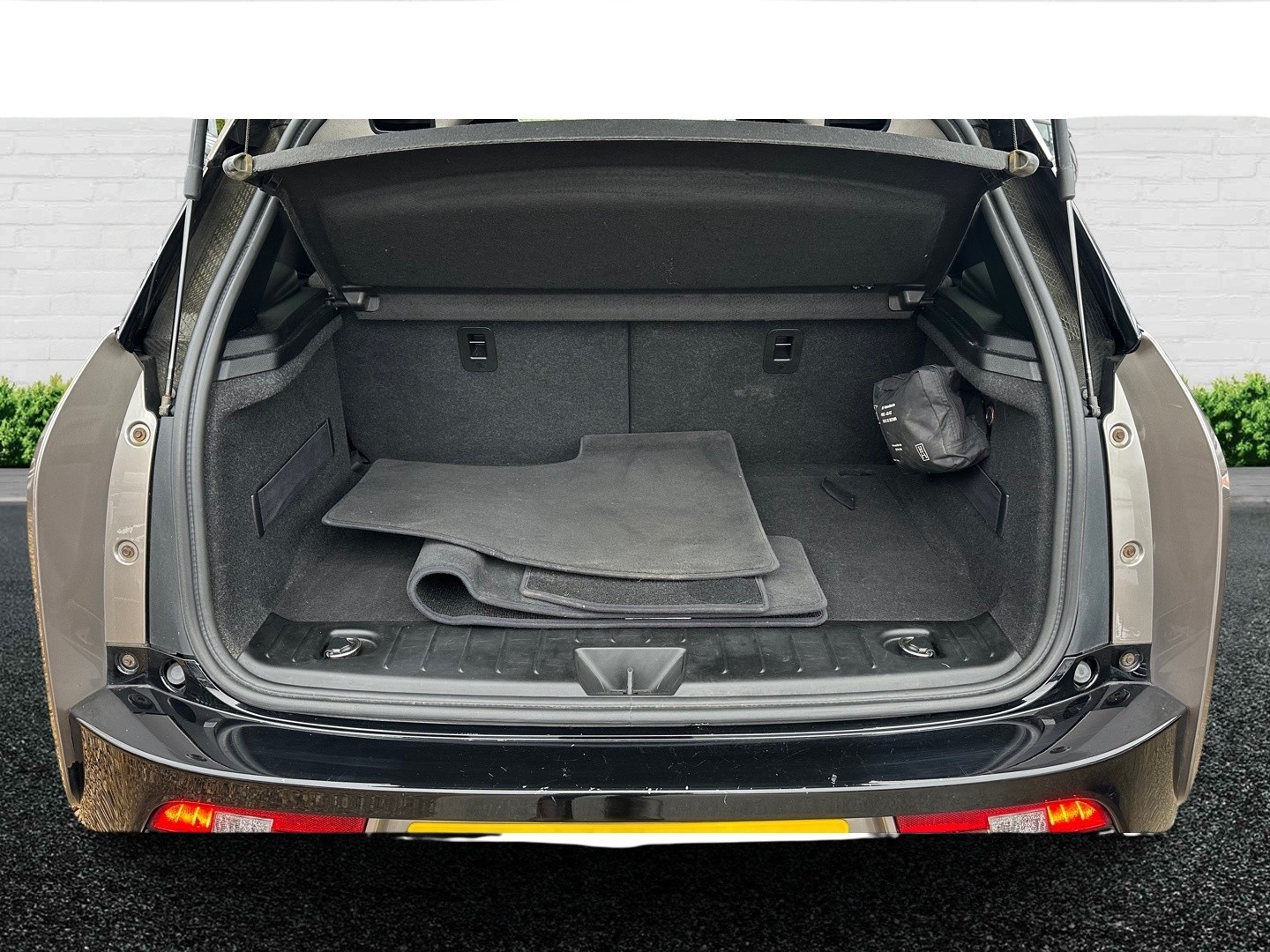 Used BMW i3 2015 for sale - 77781752: Photo 11