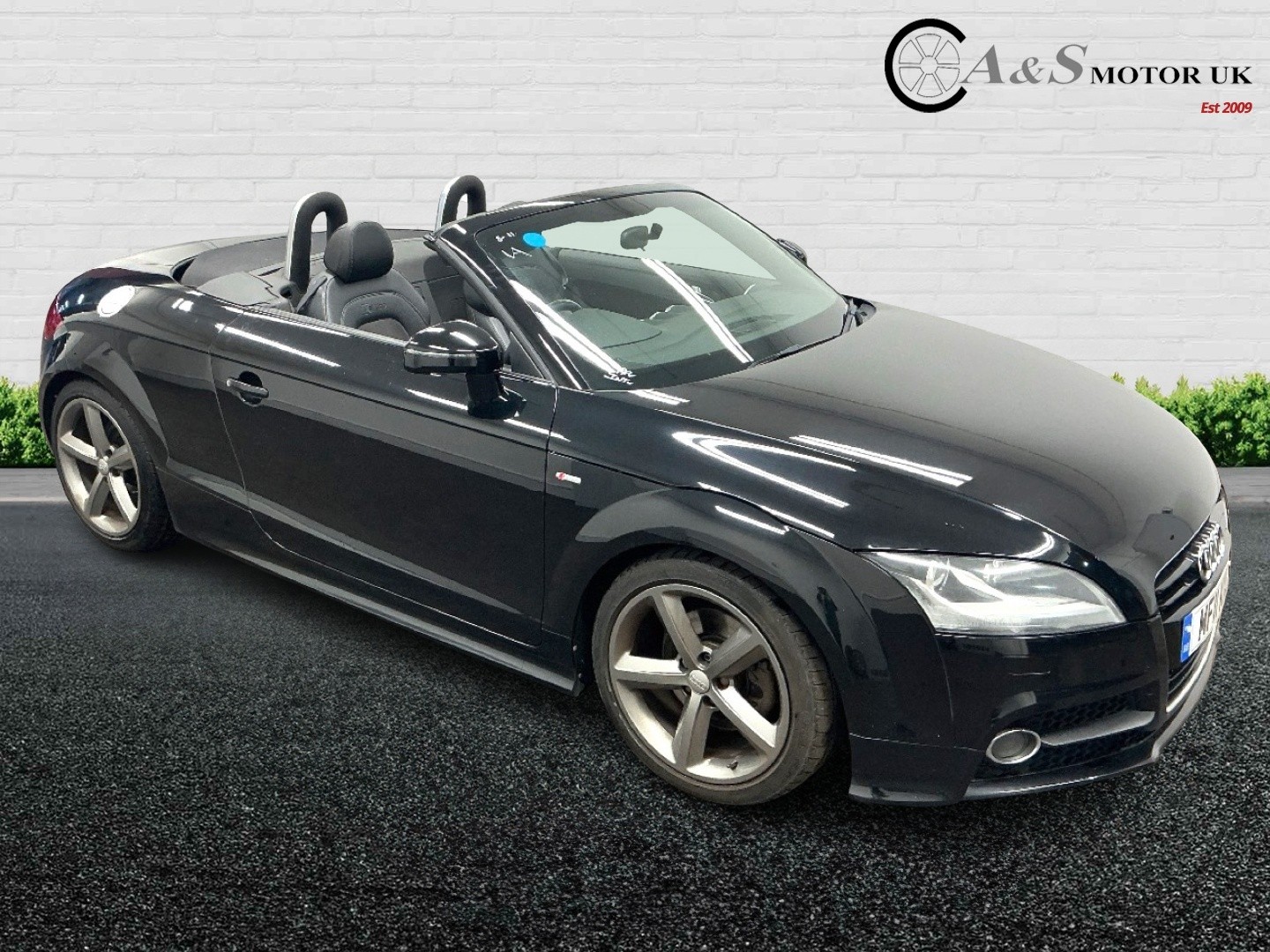 Used Audi TT 2011 for sale - 76588442: Photo 4