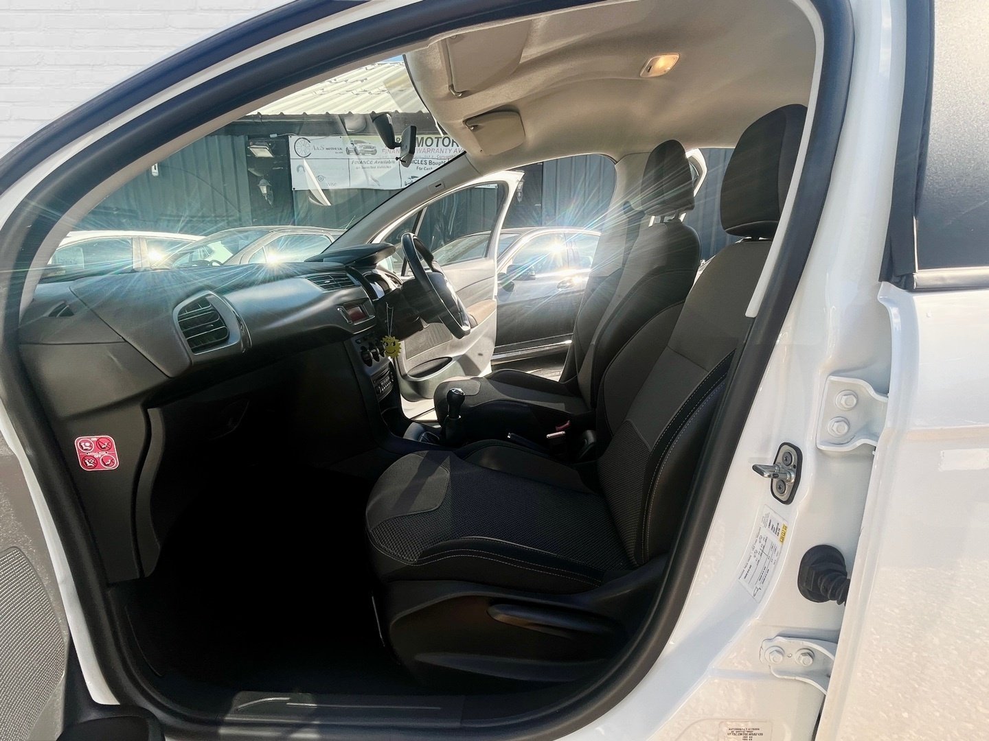 Used Citroen C3 2014 for sale - 76041077: Photo 12