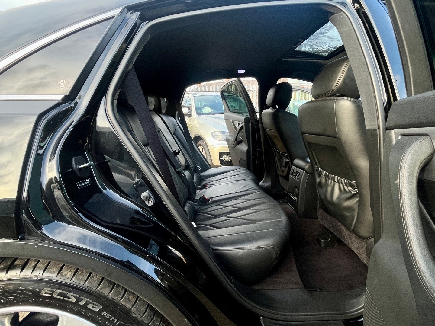 Used Infiniti FX 2012 for sale - 77314015: Photo 16