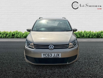 Used Volkswagen Touran 2013 for sale - 79463379: Photo