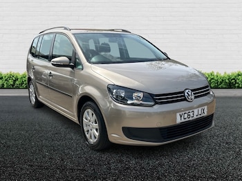 Used Volkswagen Touran 2013 for sale - 79463379: Photo