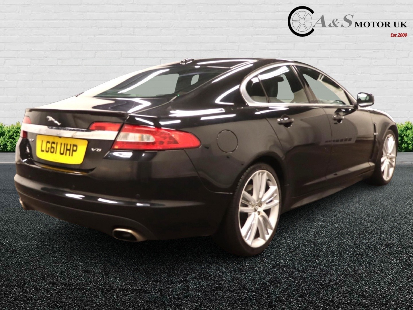 Used Jaguar XF 2011 for sale - 77271015: Photo 3