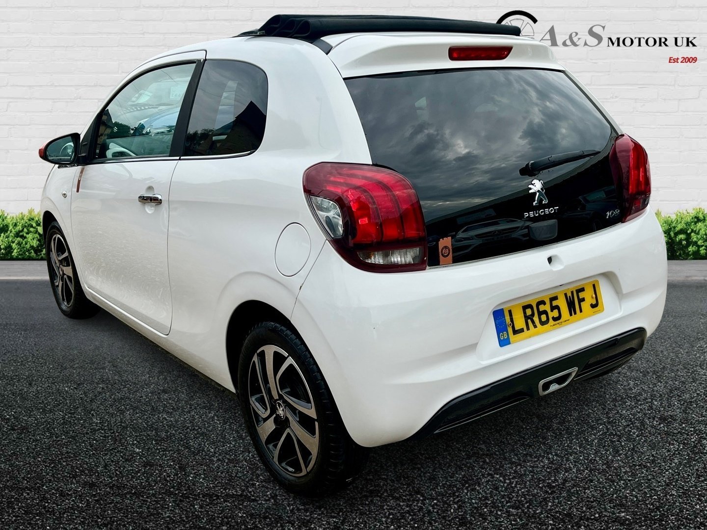 Used Peugeot 108 2015 for sale - 76149251: Photo 6
