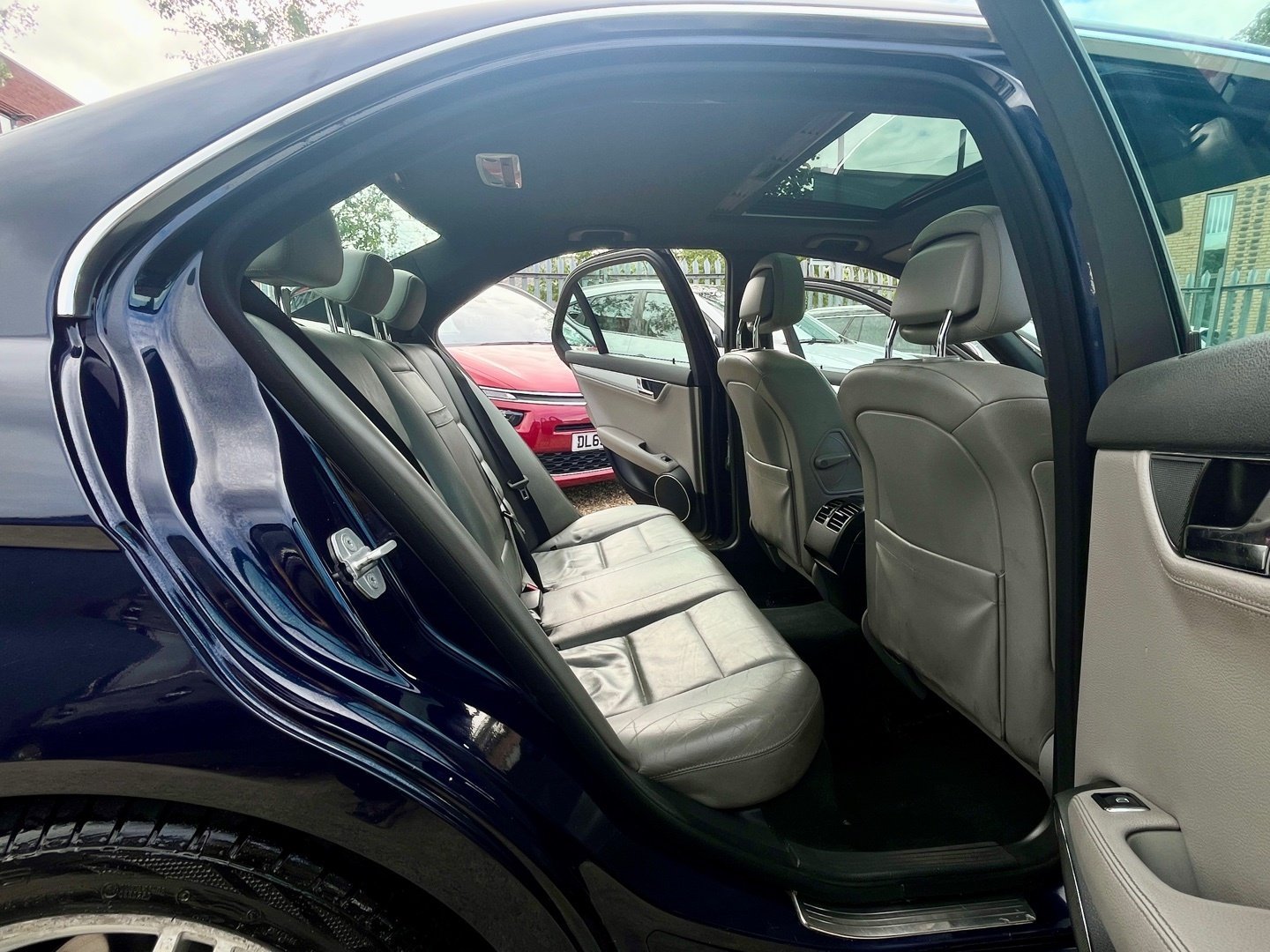 Used Mercedes-Benz C Class 2007 for sale - 77107725: Photo 13