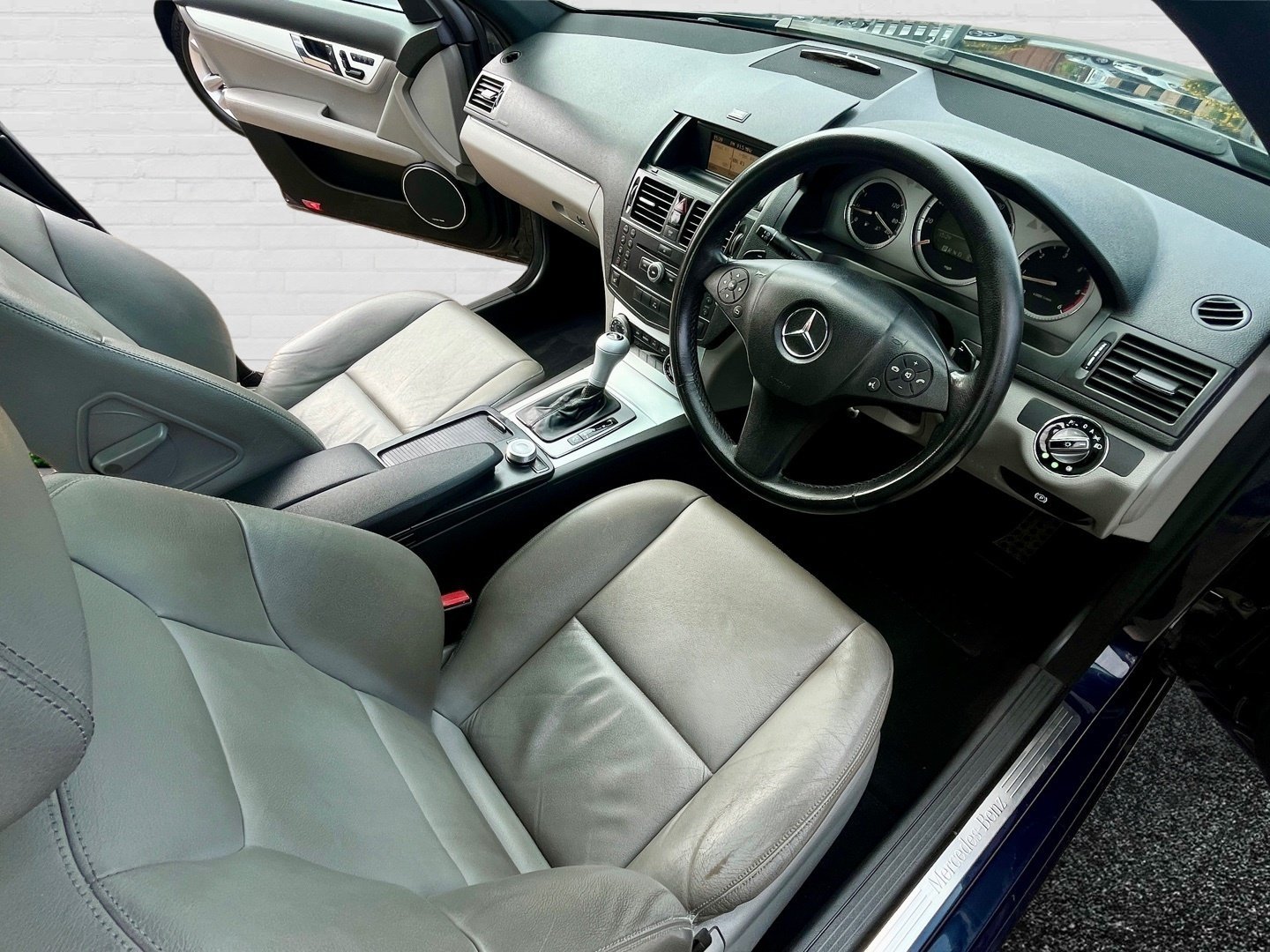 Used Mercedes-Benz C Class 2007 for sale - 77107725: Photo 9