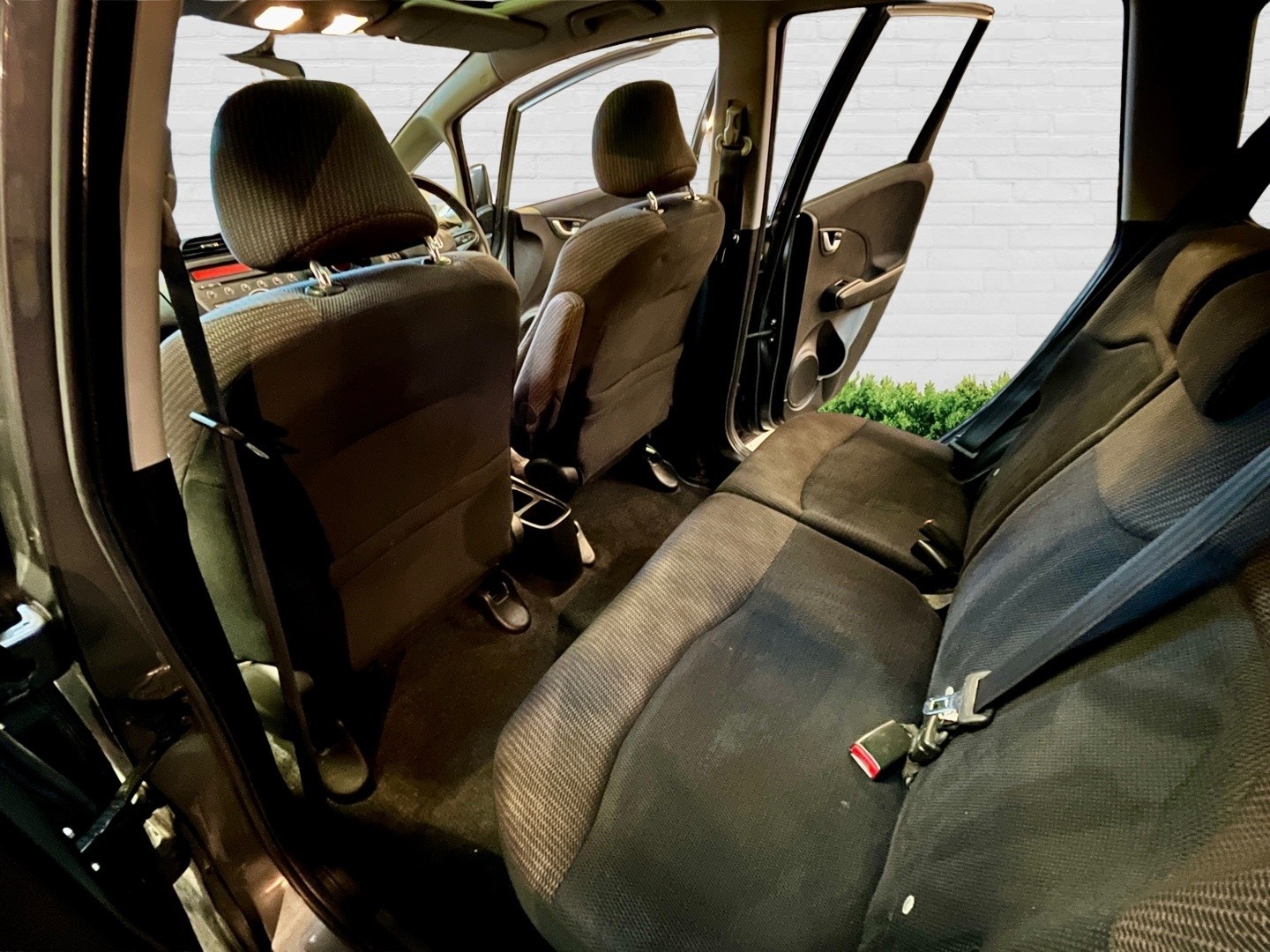 Used Honda Jazz 2013 for sale - 76817583: Photo 18