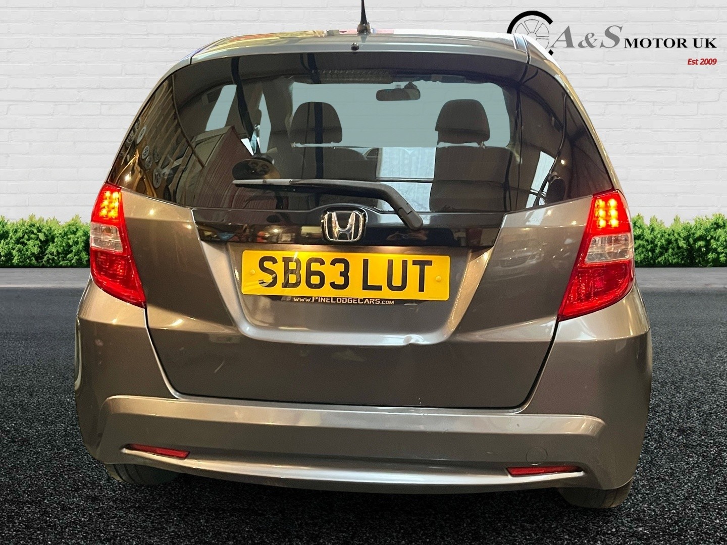 Used Honda Jazz 2013 for sale - 76817583: Photo 5