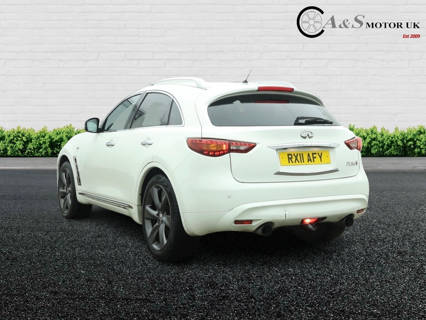 Used Infiniti FX 2011 for sale - 77983747: Photo 4