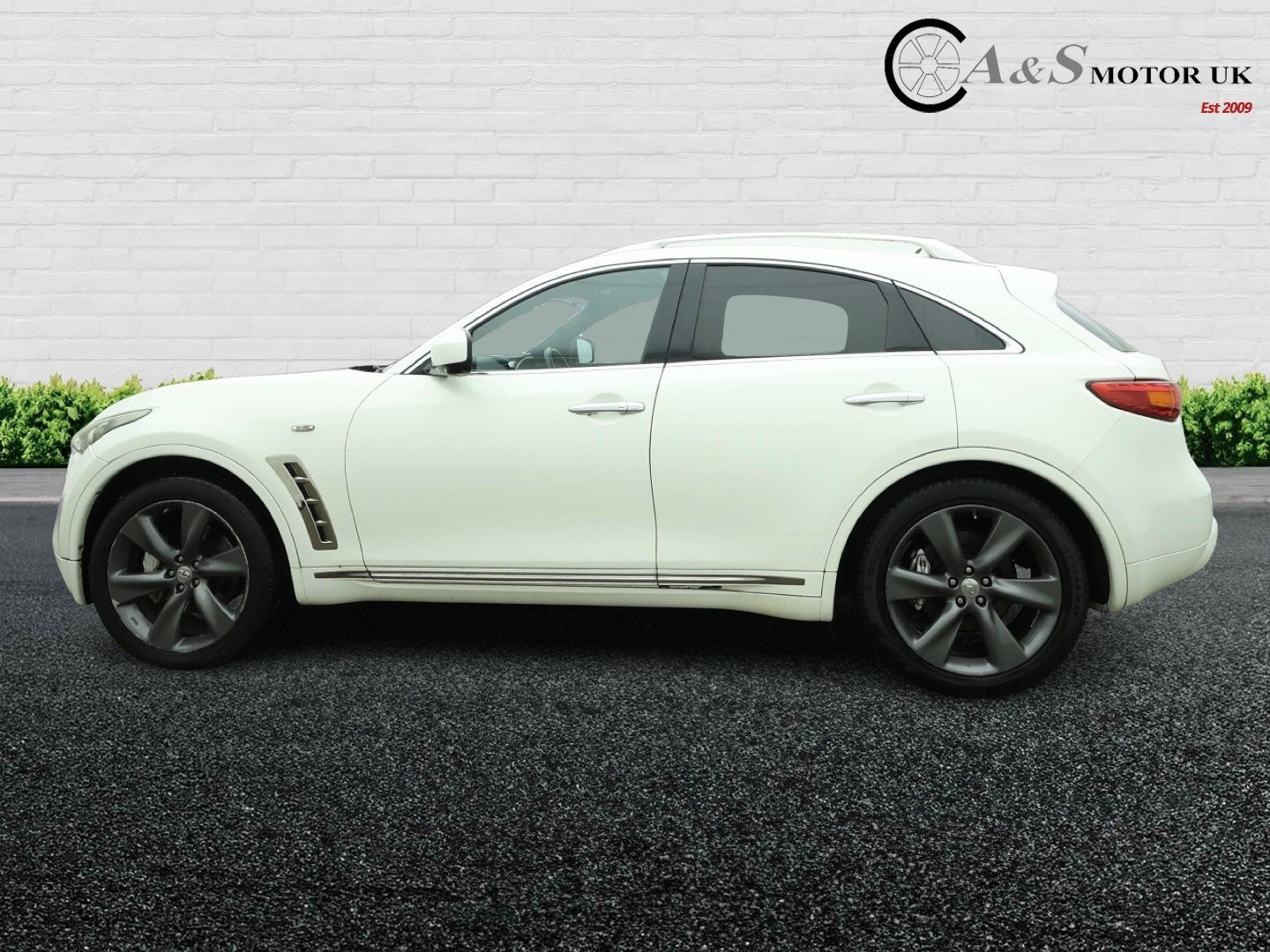 Used Infiniti FX 2011 for sale - 77983747: Photo 5