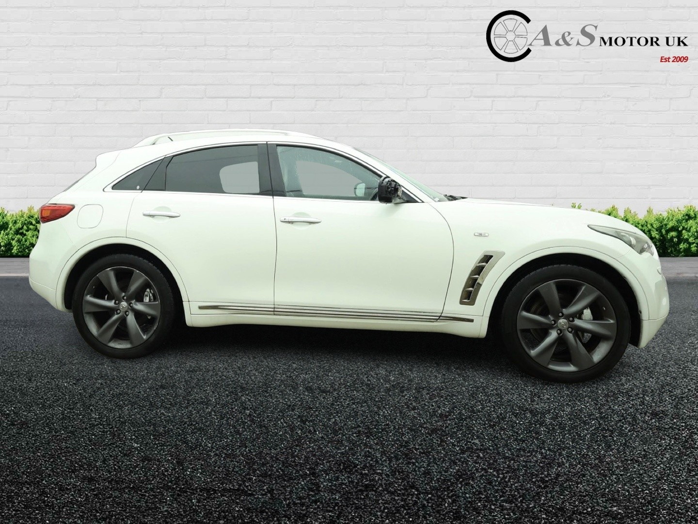 Used Infiniti FX 2011 for sale - 77983747: Photo 6