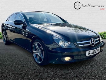 Used Mercedes-Benz CLS 2010 for sale - 75975490: Photo