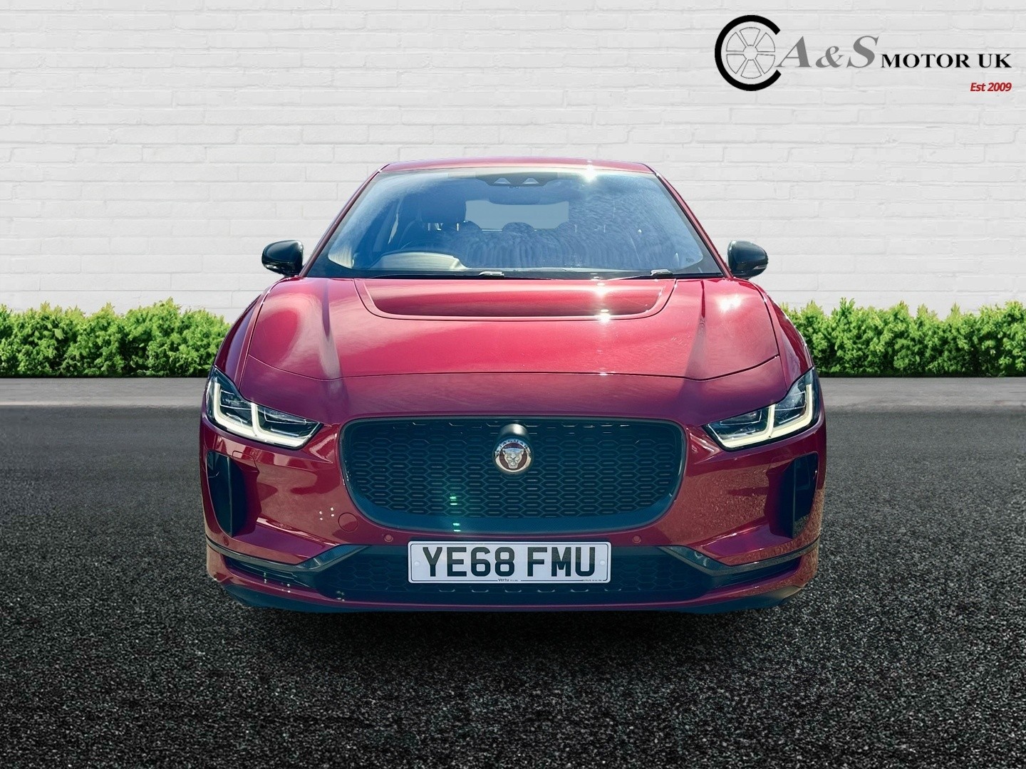 Used Jaguar I-Pace 2018 for sale - 77921339: Photo 2