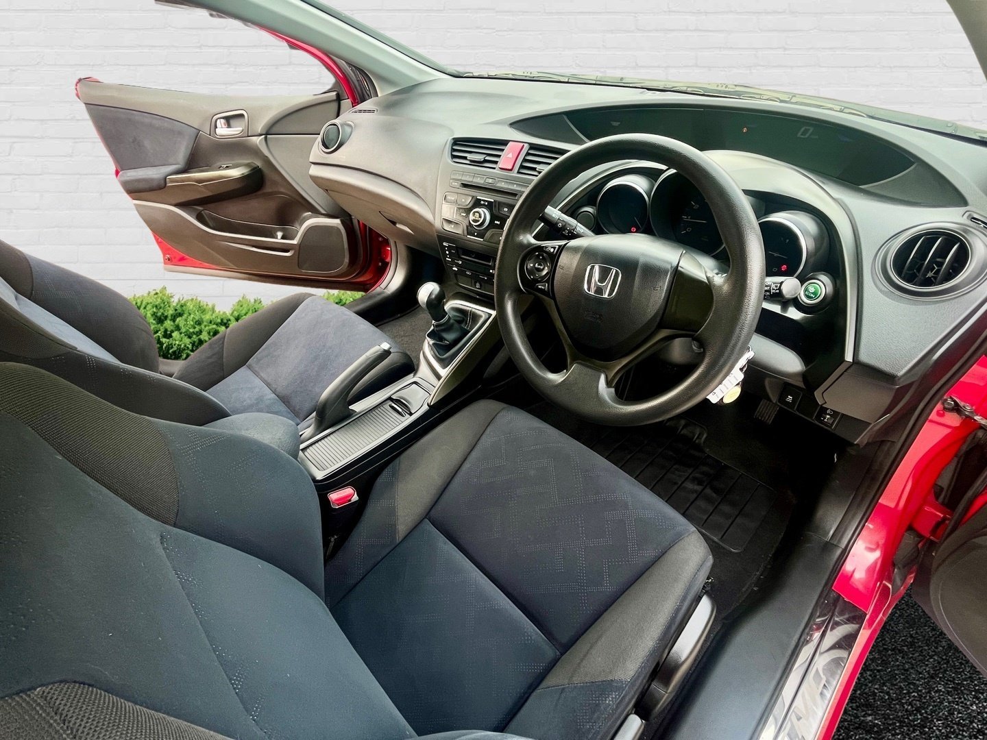 Used Honda Civic 2012 for sale - 76192648: Photo 11