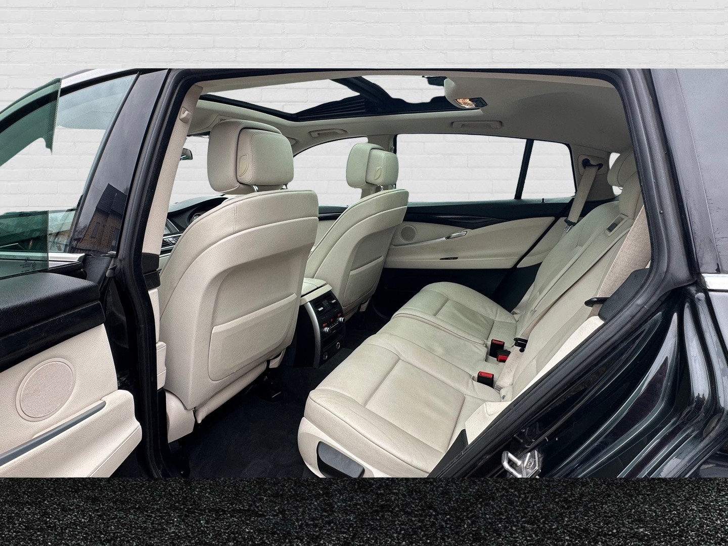 Used BMW 5 Series 2011 for sale - 77851264: Photo 16