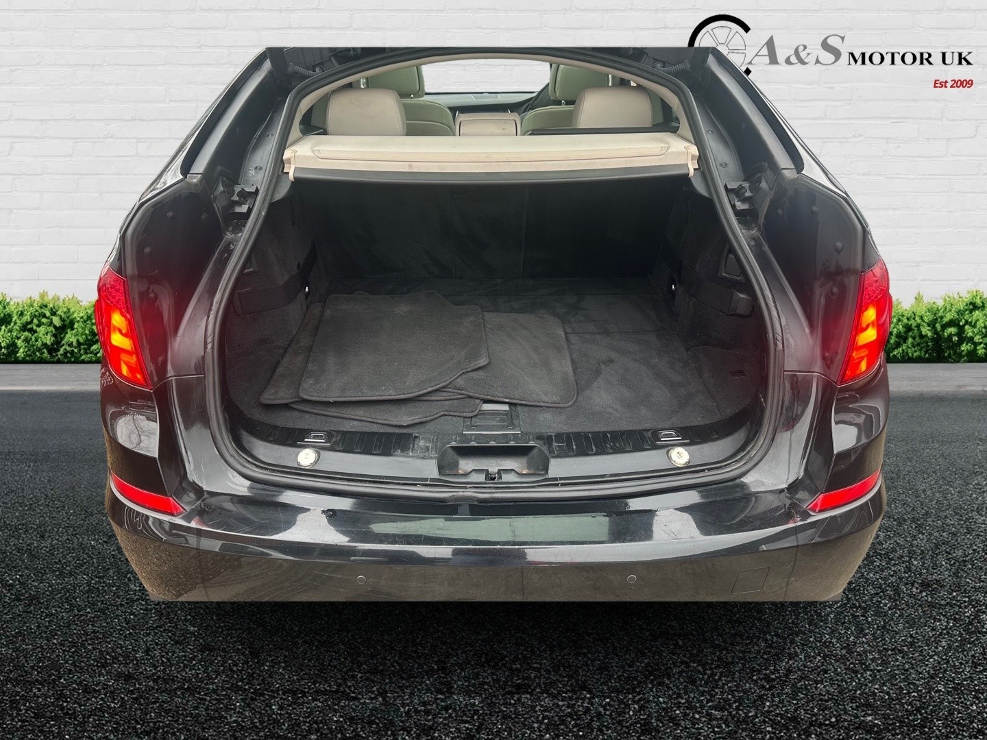 Used BMW 5 Series 2011 for sale - 77851264: Photo 18