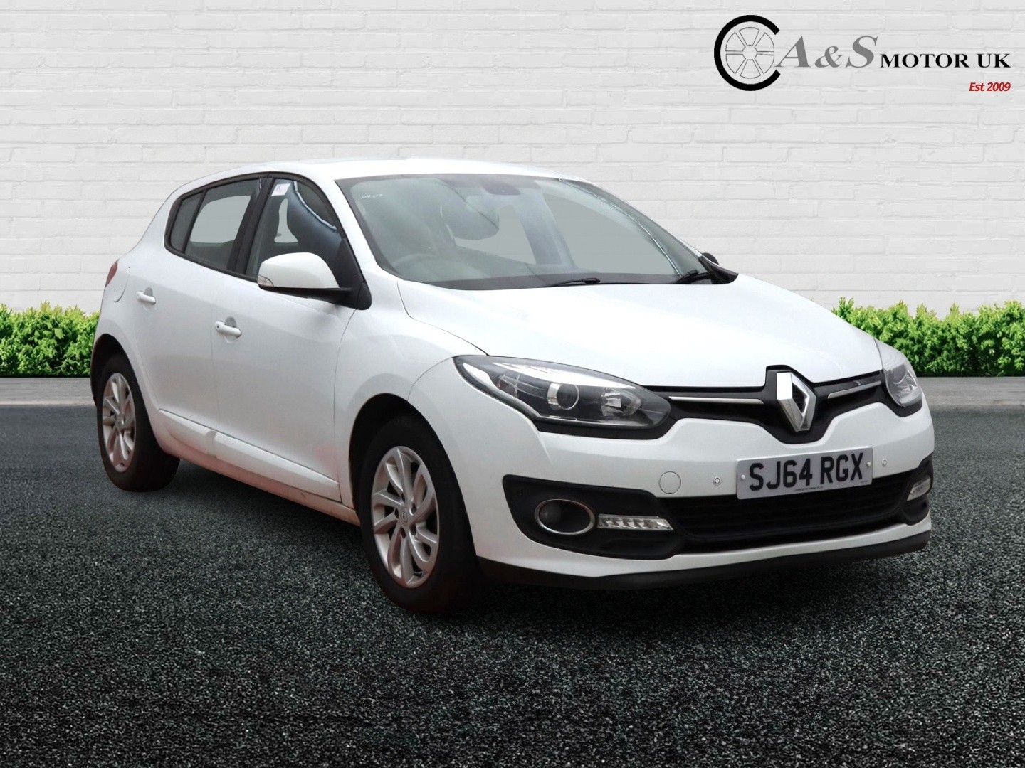 Used Renault Megane 2014 for sale - 77045394: Photo 2