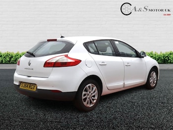 Used Renault Megane 2014 for sale - 77045394: Photo