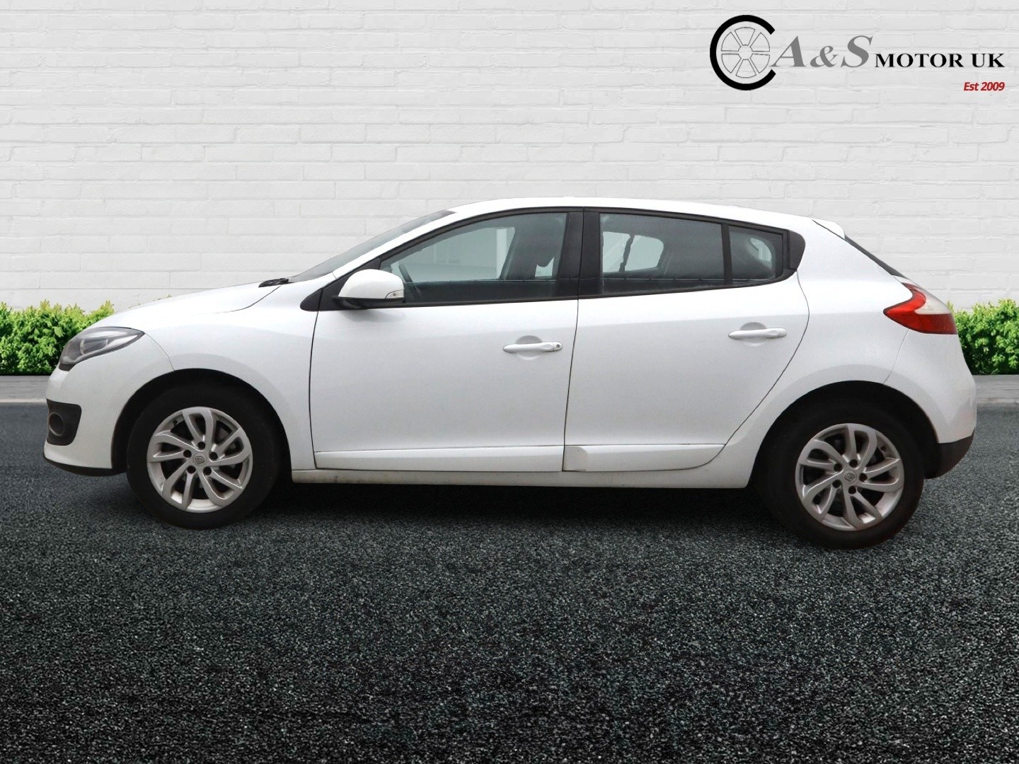 Used Renault Megane 2014 for sale - 77045394: Photo 6