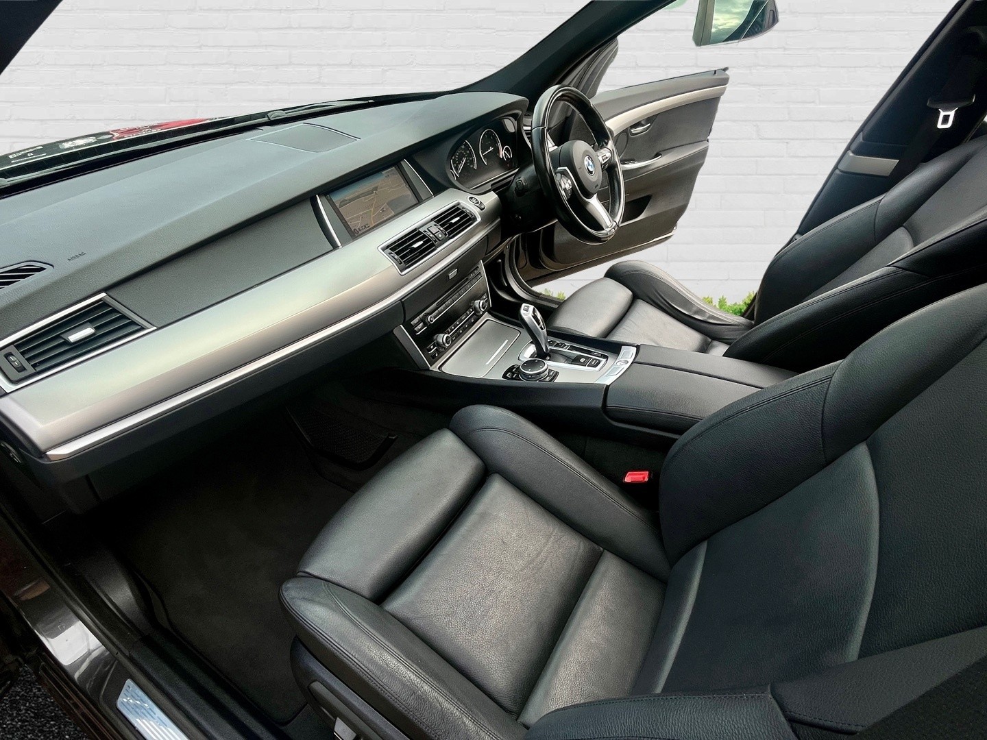 Used BMW 5 Series 2016 for sale - 76334715: Photo 15