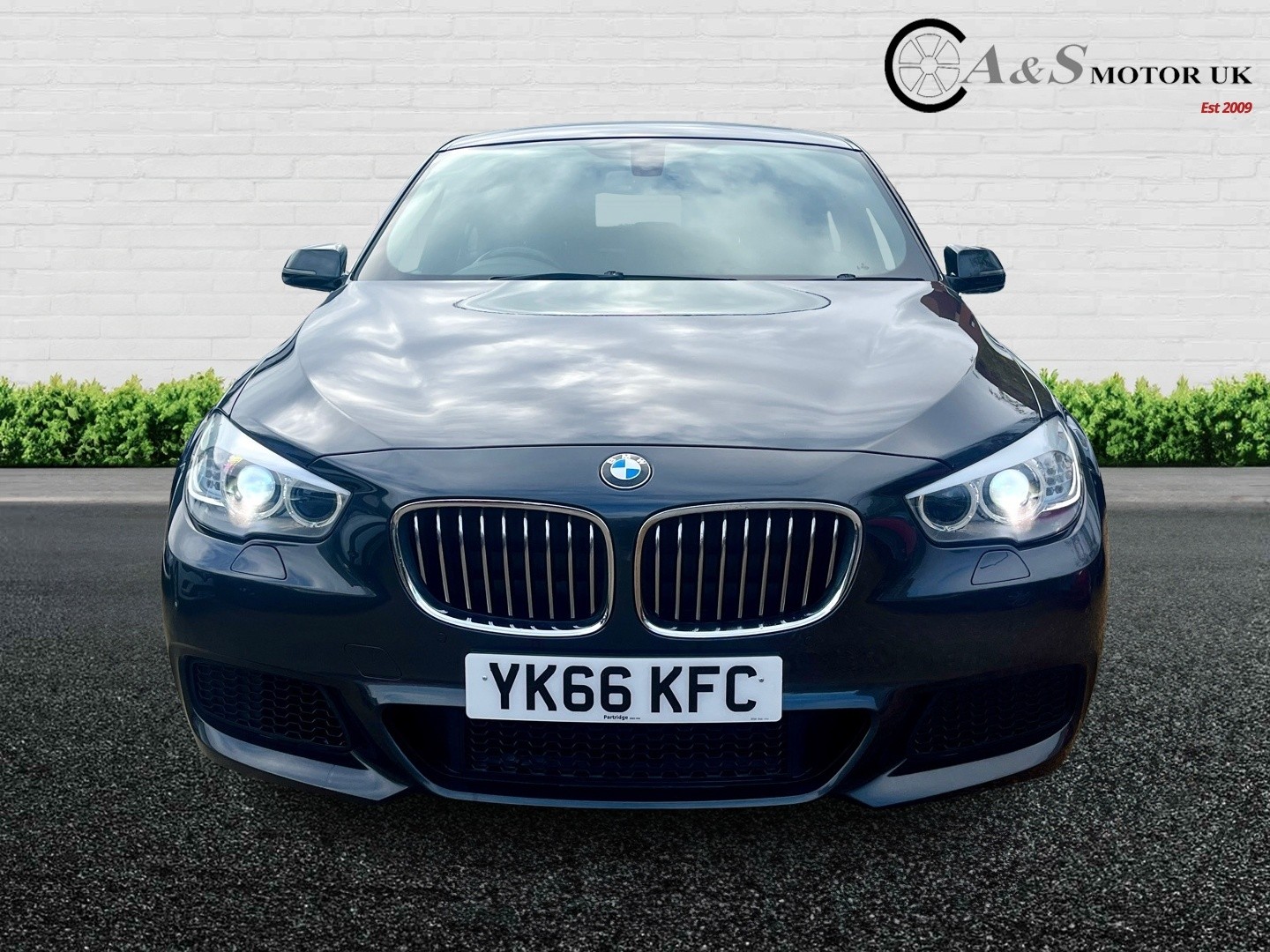 Used BMW 5 Series 2016 for sale - 76334715: Photo 2