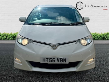 Used Toyota Estima 2015 for sale - 77423526: Photo