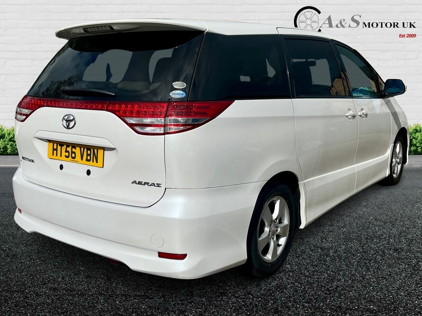 Used Toyota Estima 2015 for sale - 77423526: Photo 4