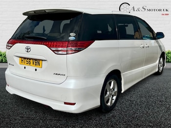 Used Toyota Estima 2015 for sale - 77423526: Photo