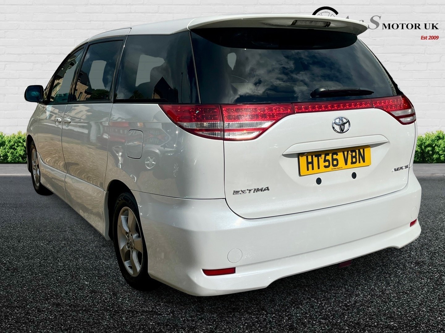 Used Toyota Estima 2015 for sale - 77423526: Photo 6