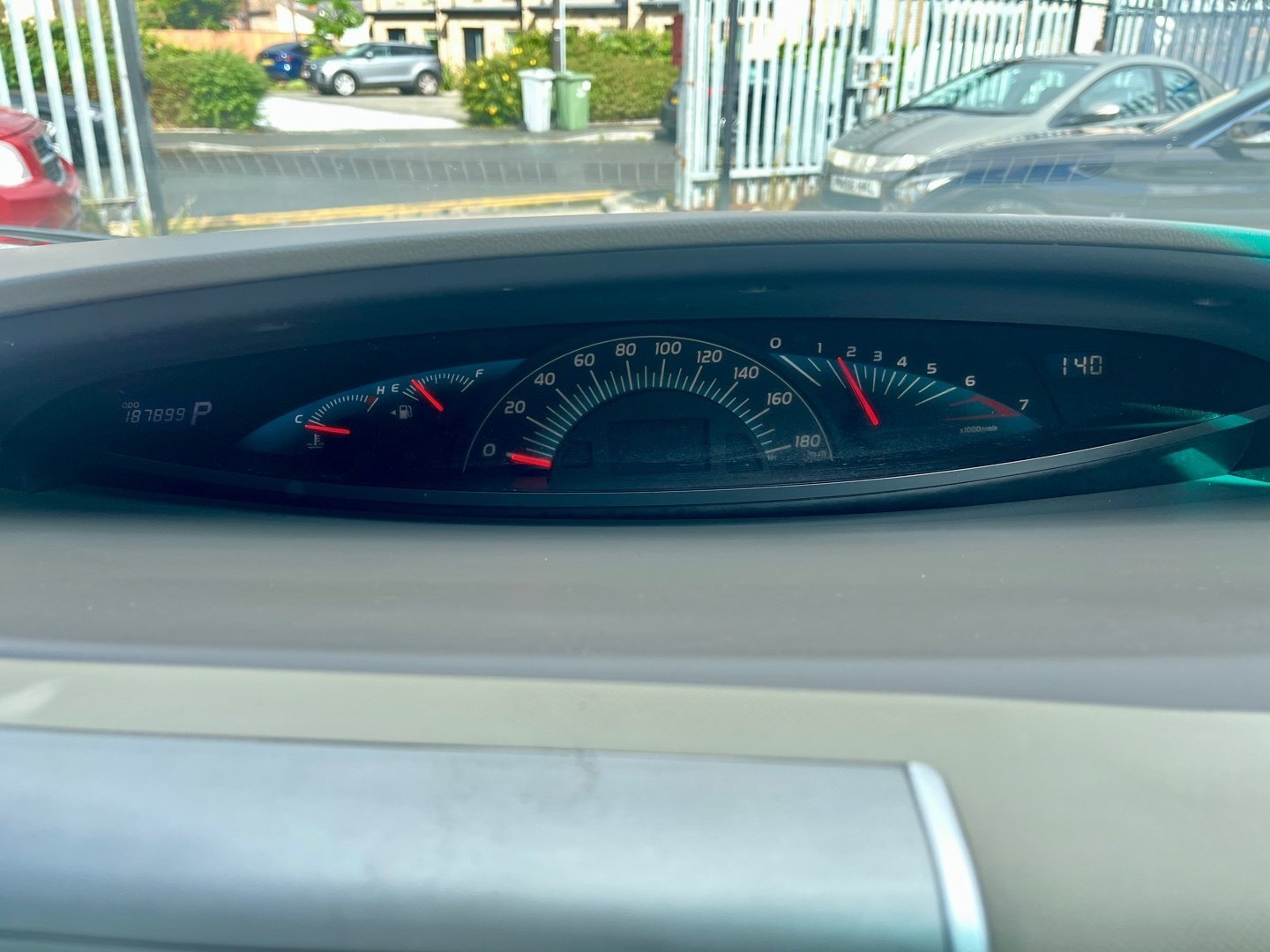 Used Toyota Estima 2015 for sale - 77423526: Photo 7