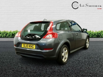 Used Volvo C30 2010 for sale - 76911014: Photo