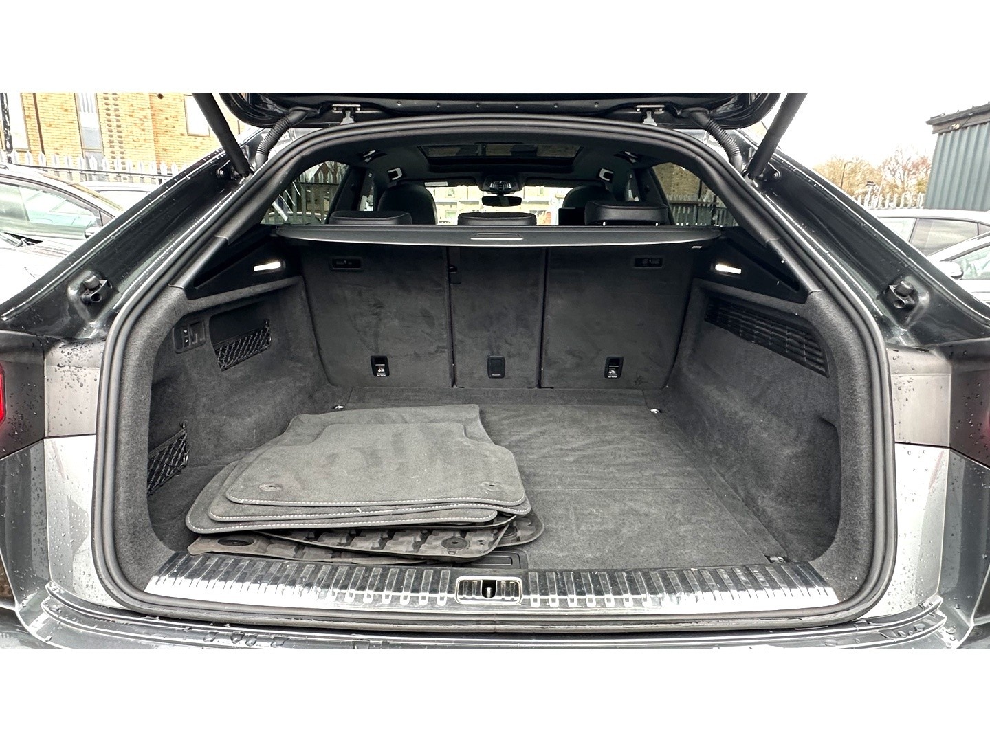 Used Audi Q8 2019 for sale - 77864866: Photo 14