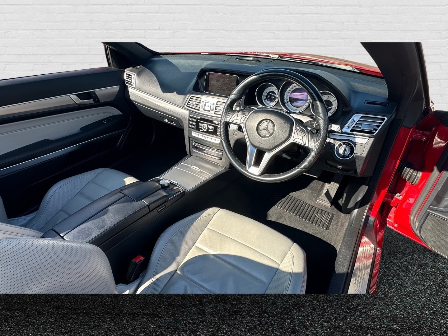 Used Mercedes-Benz E Class 2014 for sale - 78121590: Photo 8