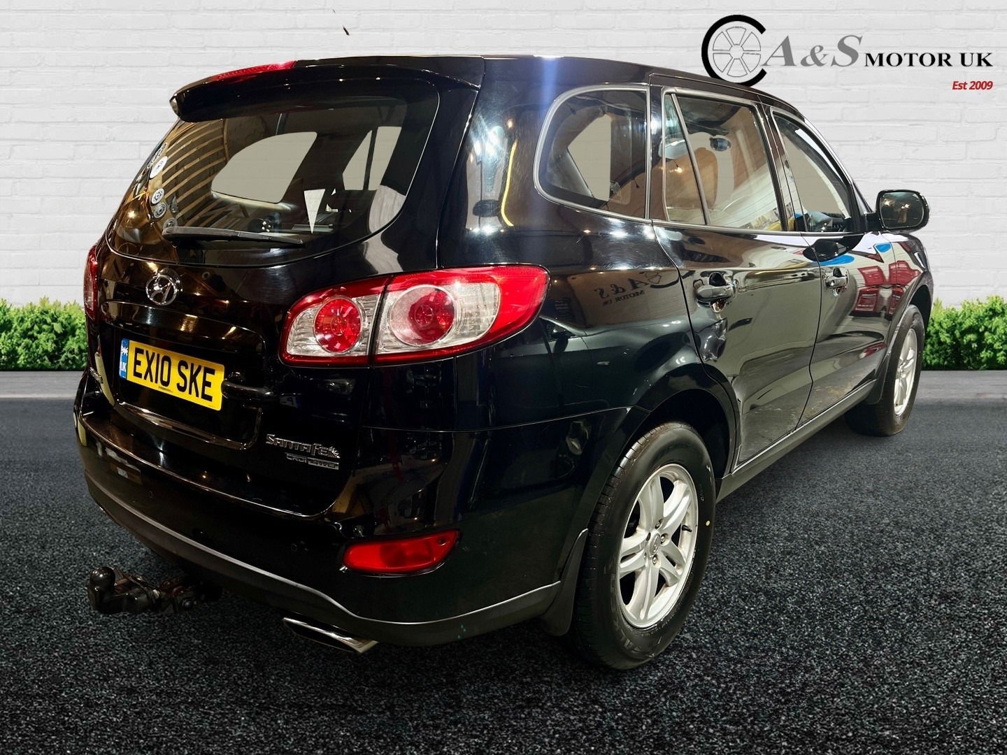 Used Hyundai Santa Fe 2010 for sale - 76579933: Photo 4