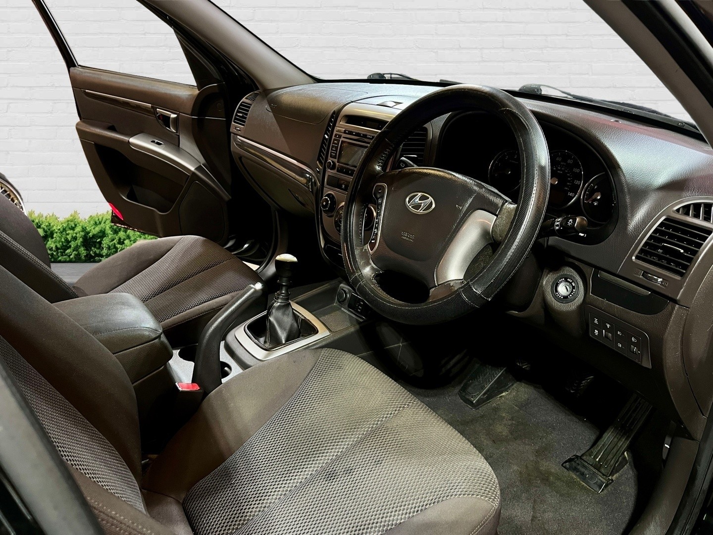 Used Hyundai Santa Fe 2010 for sale - 76579933: Photo 9