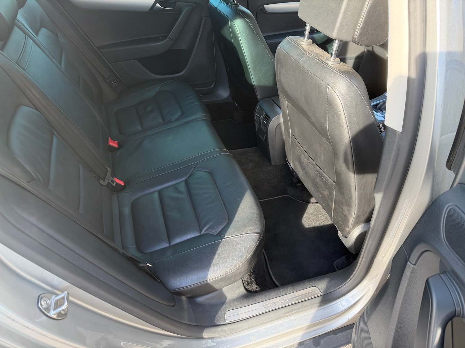 Used Volkswagen Passat 2013 for sale - 78108832: Photo 10